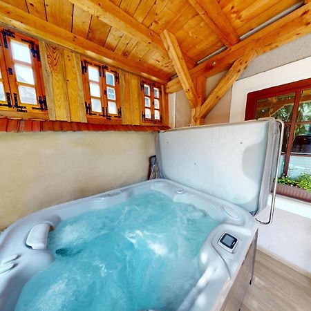 Resort Hisa Ida - Apartments With Hot Tub And Sauna Ivancna Gorica Exteriér fotografie